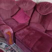 Продам угловой диван, в хорошем состоянии, в г.Луганск