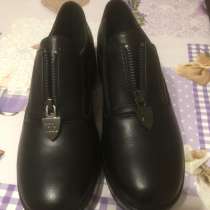 Туфли кожаные -черные 36 размера, в Волгограде