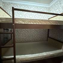 Продаю двухъярусную кровать, срочно!!! В хорошем состоянии, в Кизляре