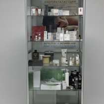 Стеклянная Торговая Витрина (Стеллаж), в Санкт-Петербурге