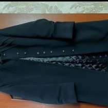 Пальто, в Москве