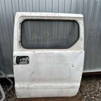 Двери Hyundai Grand Starex, в Москве