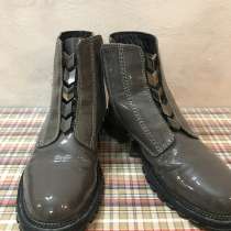 Продам лаковые ботинки, в Сургуте