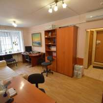 Сдам фасадный офис на Подоле.53 кв. м. жилой фонд 1 этаж, в г.Киев