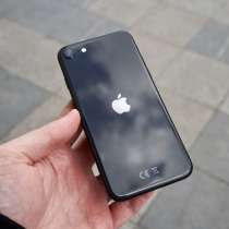 Apple iPhone SE 2020 (новая комплектация), в Москве