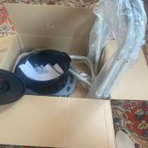 Кресло с сантехническим оборудованием новое в упаковке, в Ростове-на-Дону