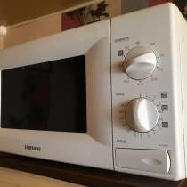 Продам микроволновую печь Samsung, в Старом Осколе
