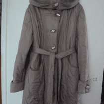 Продам демисезонное пальто, в Архангельске