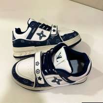 Кроссовки детские, в Сочи