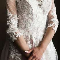 Продаю свадебное платье: цена 8000руб, в г.Луганск