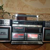 Продаю 2-х кассетную деку 3- полосные колонки радио-Fm, в Челябинске