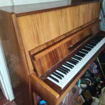 Продам пианино Украина. Находится в частном секторе, в г.Харцызск