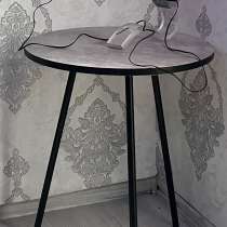 Стол, в Хабаровске