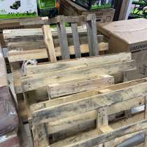 Есть хороший поддон.7 штук, в Москве