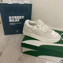 Кеды, в Москве