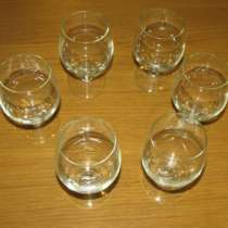 Стайка рюмок беззаботных, в Москве