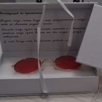Розовые очки в тематической коробке, в Москве