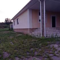 Продается дом 178м2 в Роскошном (р-н Мирных кварталов), в г.Луганск