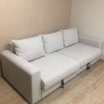 Купили ещё и месяца нет, продаём в связи с переездом, в Тюмени