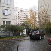 Продам 3-комнатную квартиру, 84 м², Товарищеский проспект 12, в Санкт-Петербурге