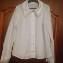 Блуза белая, в Москве