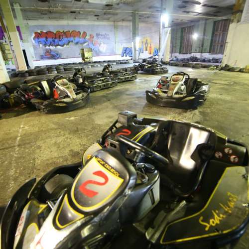 Картинг новороссийск. Картинг смоленский пассаж. Картинг-центр адреналин, саранск. Москва шарикоподшипниковская улица 13с89 miks karting. Картинг смоленский пассаж.