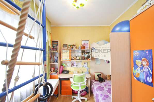 Продам трехкомнатную квартиру на Майской, 22 в Сургуте фото 6
