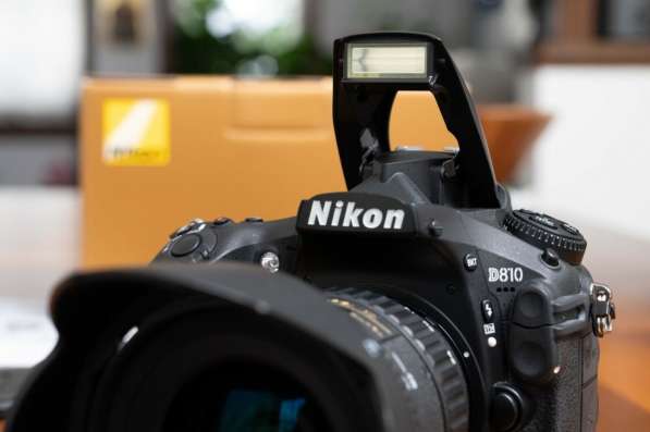 Nikon D800 36.3MP Digital SLR Camera - Black Body + Battery