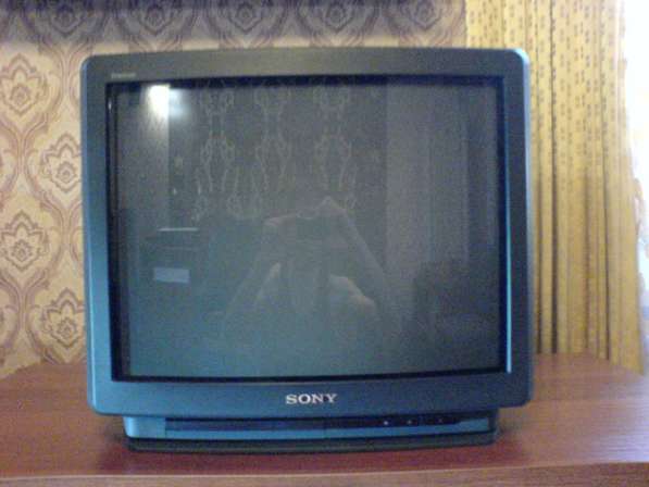 Телевизор Sony Hi Black Trinitron 21 дюйм KV-21X4R