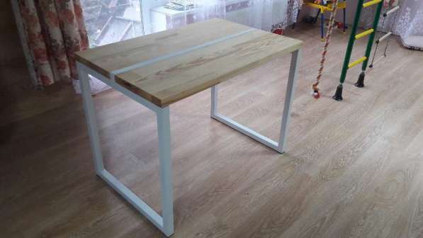 Столы в стиле Лофт