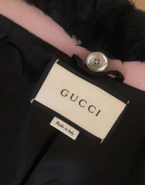 Пальто Gucci розового цвета. Оригинал в Москве фото 6