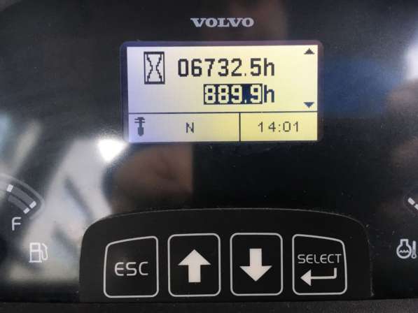 Продам экскаватор погрузчик Volvo BL71B, 2015 г/в,6800м/ч в Перми фото 7