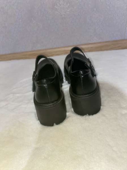 Туфли на высокой подошве с каблуком в Красноярске фото 4