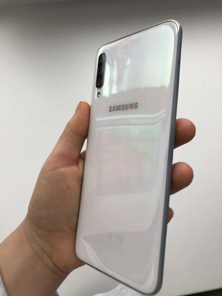 SAMSUNG A70 в Москве фото 11