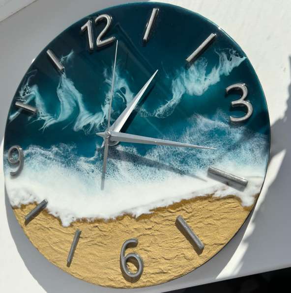 Часы из эпоксидной смолы ручной работы в Ставрополе фото 6