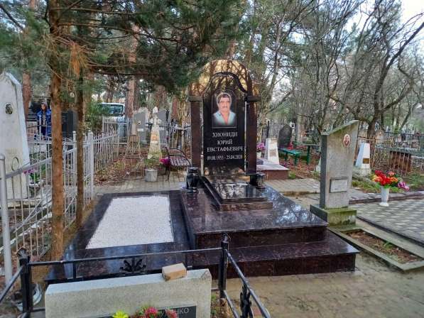 Изготовление памятников, установка в Белореченске