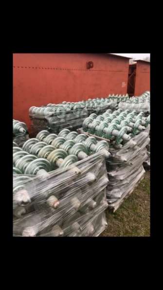 Куплю Изоляторы