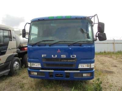 Бензовоз Mitsubishi Fuso в Владивостоке фото 6