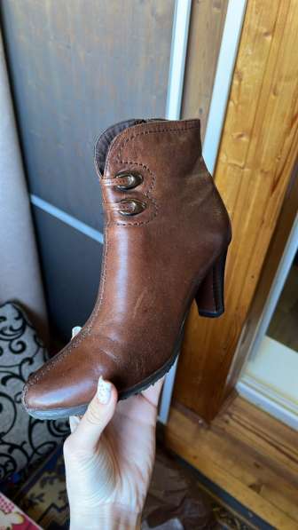 Женская обувь