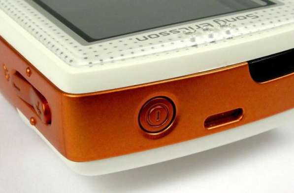 Sony Ericsson Walkman W800i (оригинал) в Москве фото 3