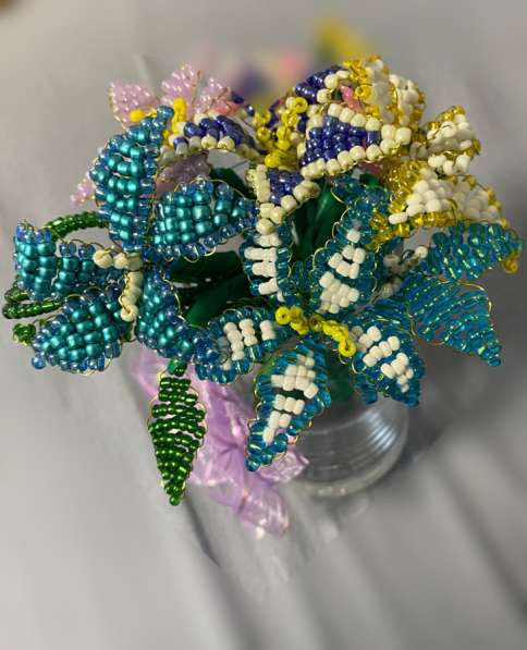 Лилии из бисера в Черкесске