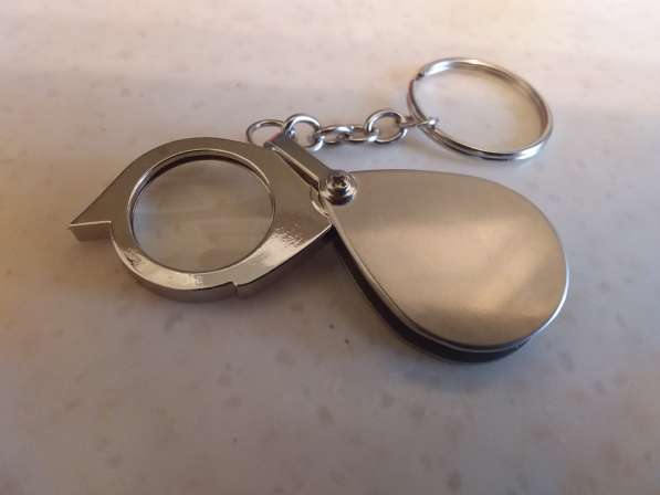 Лупа брелок 15 Х металл стекло новая