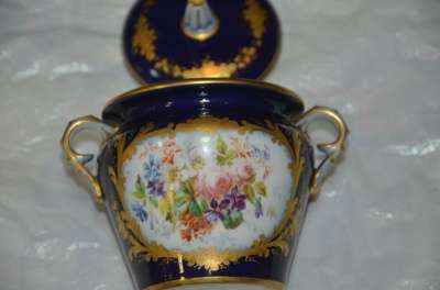 Фарфор. Сахарница Sèvre. Франци