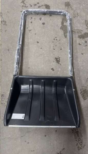 Скрепер для снега в Томске