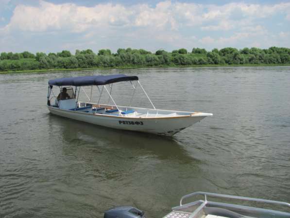 Продам моторную лодку Астра в Москве