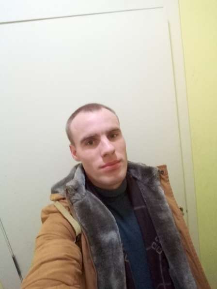 Николай, 26 лет, хочет пообщаться