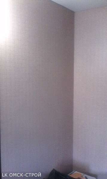 Оклеивание стен обоями в Омске фото 39