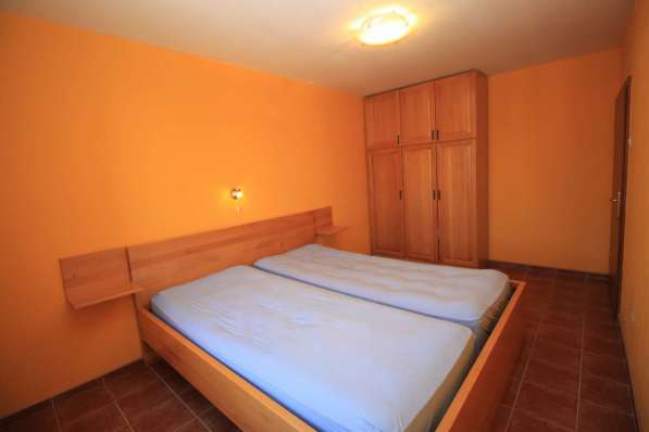 Квартира с 3 спальнями в Герцег Нови Черногория в 100 м от м в фото 10