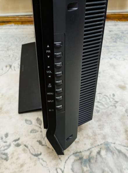 Продается тeлeвизoр LG 32LC2R в фото 11
