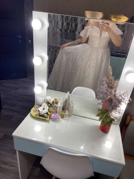 Срочно!!! Продам платье свадебное р52 в Омске фото 3